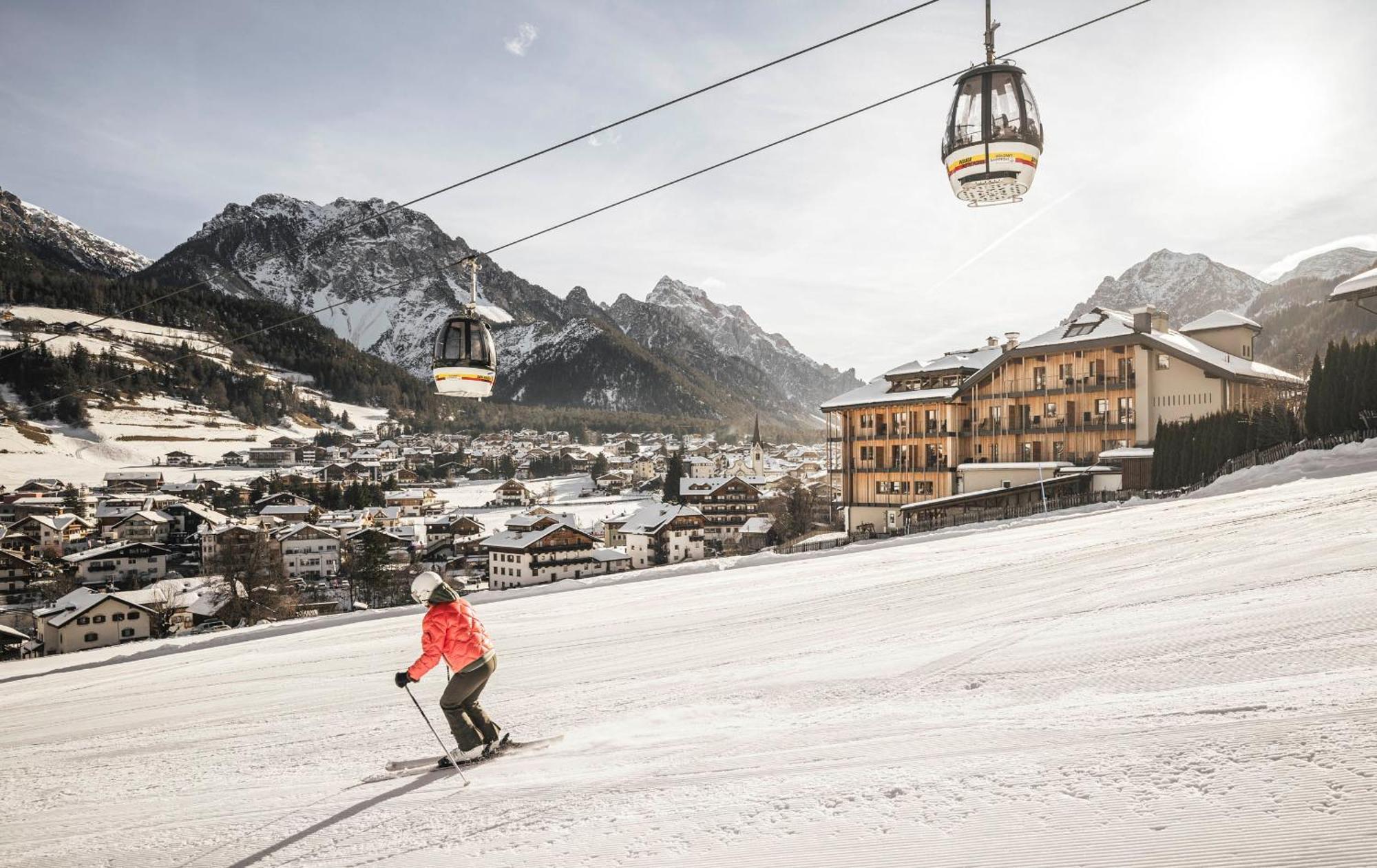 Excelsior Dolomites Life Resort Сан Вигилио ди Маребе Екстериор снимка