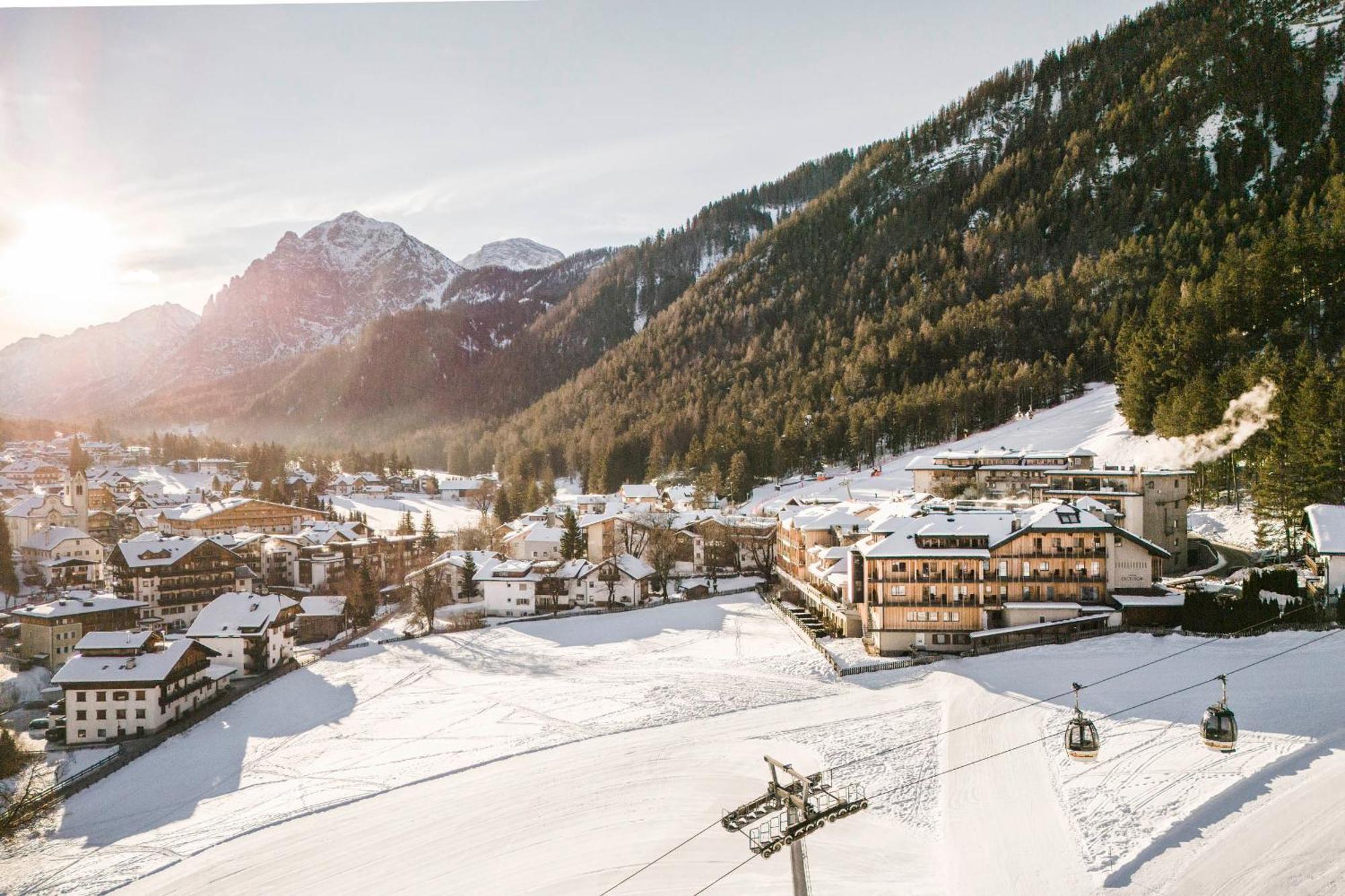 Excelsior Dolomites Life Resort Сан Вигилио ди Маребе Екстериор снимка