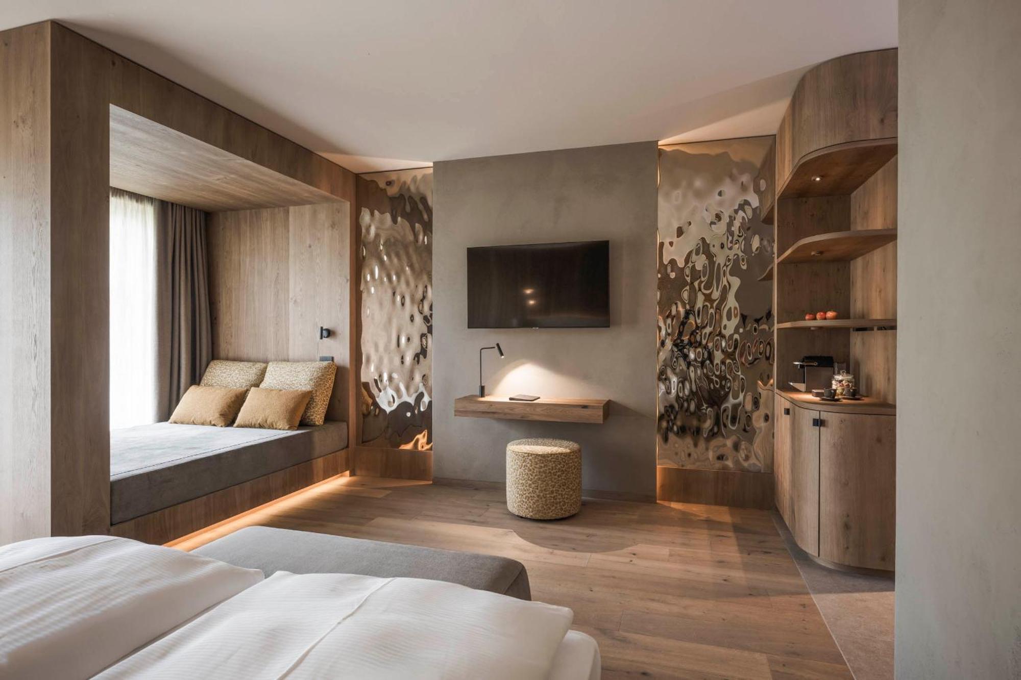 Excelsior Dolomites Life Resort Сан Вигилио ди Маребе Екстериор снимка